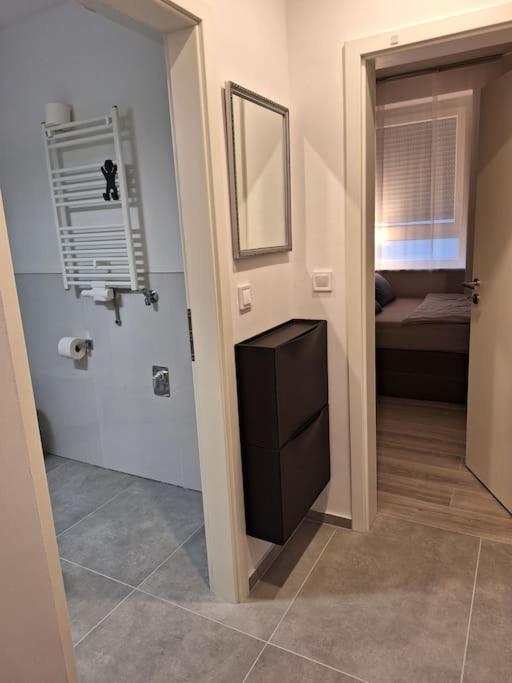 Kleines City Apartment 施韦因福特 外观 照片